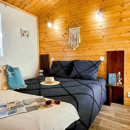 Chalet 2 étoiles - Piscine - Eebbhh *
